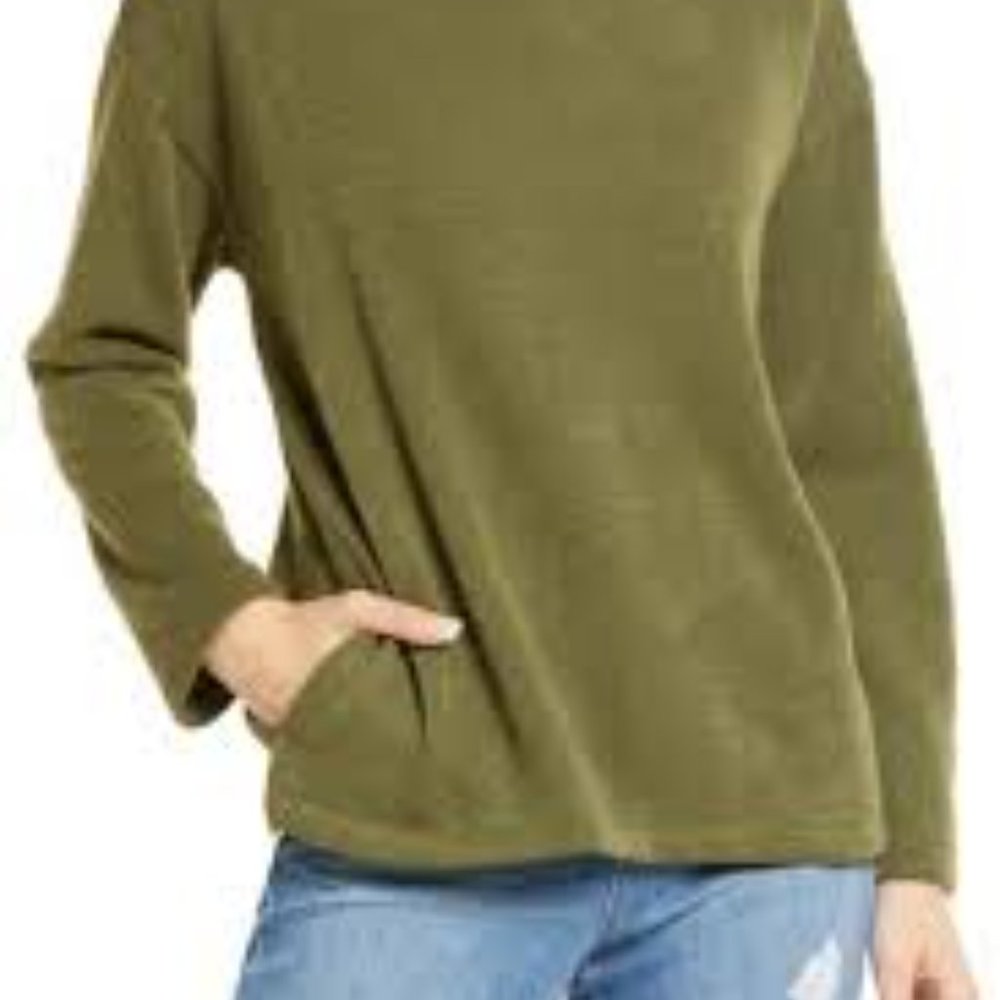 Madewell Mock Neck Button Back Top with Pockets, NWT, Size M